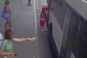 В Волгограде пенсионерка оказалась в больнице после поездки на троллейбусе