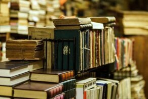 Урод, прелесть и погост: 6 русских слов, которые на Руси имели совсем иное значение