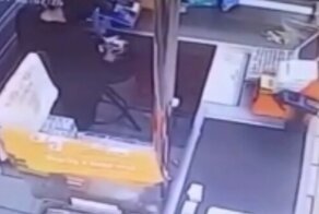 В Карелии одноногий человек ограбил магазин