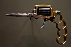 15 антикварных огнестрелов для любителей исторического оружия