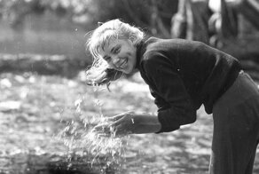 Август. Остались последние деньки календарного лета