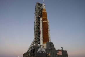 Возвращение американцев на Луну вновь откладывается