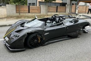 В Хорватии разбили 1 из 3 существующих Pagani Zonda HP Barchetta стоимостью 15 миллионов евро