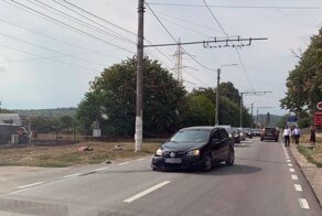 Мотоциклист разделился пополам в результате столкновения с автомобилем