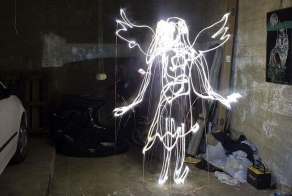 Знаки зодиака, нарисованные светом (12 фото)