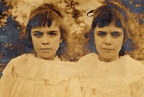 Рождённые взамен утраченных: загадочная история близняшек Поллок