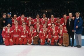 Фото из прошлого. "Всё хоккей!"