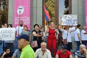 Требую выполнить требования требующих