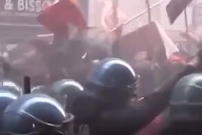 «Сами платите по этим счетам»: в Италии прошли жесткие антиправительственные протесты