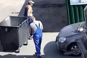 Не загораживай проезд мусоровозу! Иначе получишь «презент»