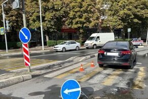 В Калининграде девушка шагнула на красный и попала под машину