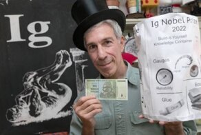 Утиная физика и древнеиндейский секрет клизмы: счастливчики, урвавшие Шнобелевскую премию в этом году