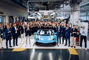 Конец чистокровной эры V12: Lamborghini прекращает производство Aventador