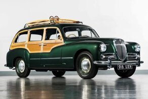 Таких машин осталось всего две: Lancia Aurelia Giardinetta