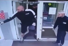 Житель Хабаровска в одиночку отметелил пятерых цыган, которые на него набросились