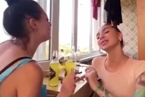 "Королеву красоты" из Крыма оштрафовали за исполнение песни "Червона калина"