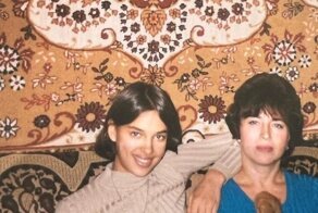 Как выглядела Ирина Шейк до того, как уехала из российской глубинки покорять США