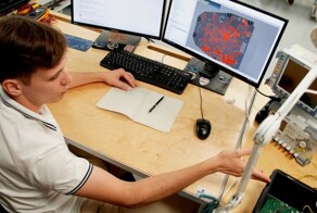 УрФУ и&nbsp;НПОА запустили серийное производство систем беспилотного управления сельхозтехникой