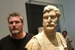 Люди и звери, которые встретили самих себя в самом неожиданном месте