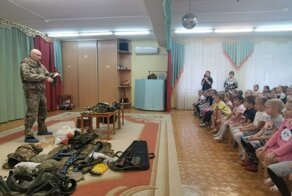 Гранатомёт, автомат, бронежилет: патриотический урок в детском саду Королёва