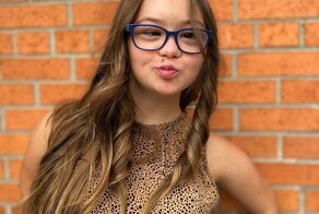 Модель с синдромом Дауна доказала, что болезнь - не приговор