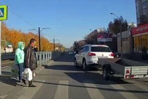 «Учитель» с прицепом из Барнаула просил, просил и в итоге выпросил