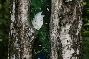 Лечебные рисунки на деревьях в Москве