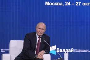 Владимир Путин на заседании куба "Валдай" рассказал анекдот про замерзающего европейского мальчика