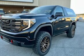 Новый GMC Jimmy 2022 года превратили в кабриолет-внедорожник