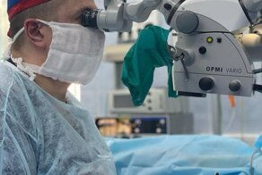 Микрохирурги Филатовской больницы реплантировали отсеченную кисть подростку