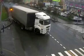 Мастер-класс по развороту на фуре в ограниченном пространстве