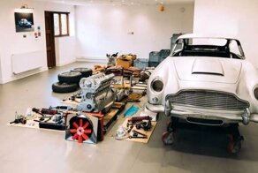 Соберите свой собственный автомобиль Бонда: Aston Martin DB5 1964 года выставлен на аукцион в виде конструктора