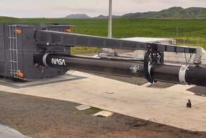 Смертельный трюк! Компания Rocket Lab учится улавливать ракету-носитель вертолетом