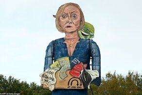 В Великобритании сожгут чучело бывшего премьер-министра Лиз Трасс