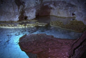 Неземные красоты пещеры Лечугия (26 фото)