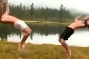 Мужские болотные забавы