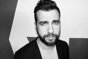 «Его нельзя возвращать в эфир. Он - символ пятой колонны»: Иван Ургант может уже никогда не появиться на отечественном ТВ