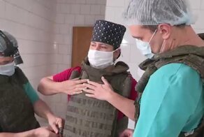 «Я был против, не хотел врачей подставлять, не дай бог рванёт»: российские медики достали из груди военного неразорвавшийся боеприпас