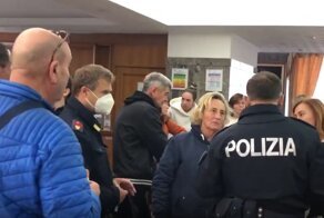 Давай, до свидания: в Италии украинских беженцев начали выселять из отелей