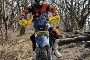 Момент гибели байкера в Абрау Дюрсо попал на видео