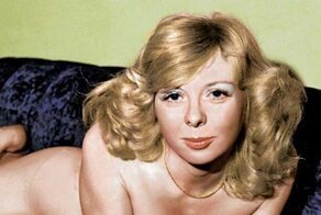 «Я так любила его, что я забралась бы ради него на Эверест с фиалкой на носу»: история безумной страсти Джойс МакКинни