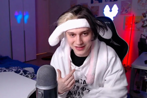 «Глупый мальчик и всё. Делал это ради денег и просмотров»: боец, откидывавший от себя гранаты в окопе, посоветовал отправить блогера Некоглая в зону СВО