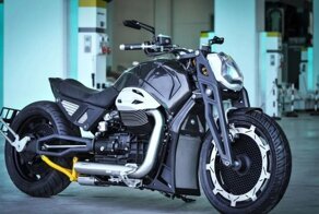 Российский мотоцикл «Мономах» с частичкой мотора от представительского Aurus