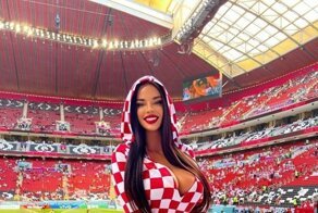 Катарцы оскорбились глубоким декольте и обтягивающей одеждой хорватской болельщицы и требуют её ареста