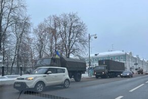 "Это что у нас тут происходит?": жители Твери  удивились военной технике с украинскими флагами