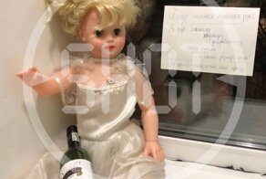 "Хочу сильных мужских рук и пятый размер груди". Москвичка от тоски вызвала полицию