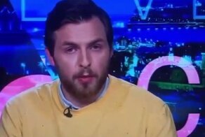 Ведущий телеканала «Дождь*» в прямом эфире проговорился о том, что они помогают российской армии