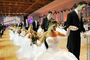 Юбилейный Венский Бал в Москве (46 фото)