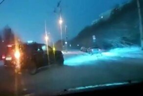Я включил поворотник, значит я поворачиваю! ДТП из Мурманска