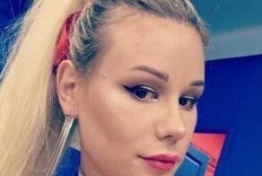 «В отношении меня началась латентная дискриминация»: экс-капитана ФСБ - трансгендера не выпустили из России
